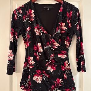 White House Black Market black floral 3/4 sleeve blouse
